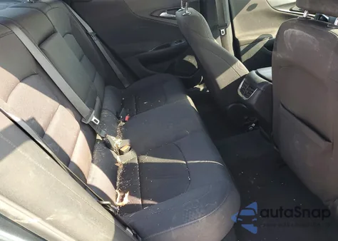 2021 Chevrolet Malibu Lt z USA, uszkodzony, nr VIN 1G1ZD5ST4MF026676